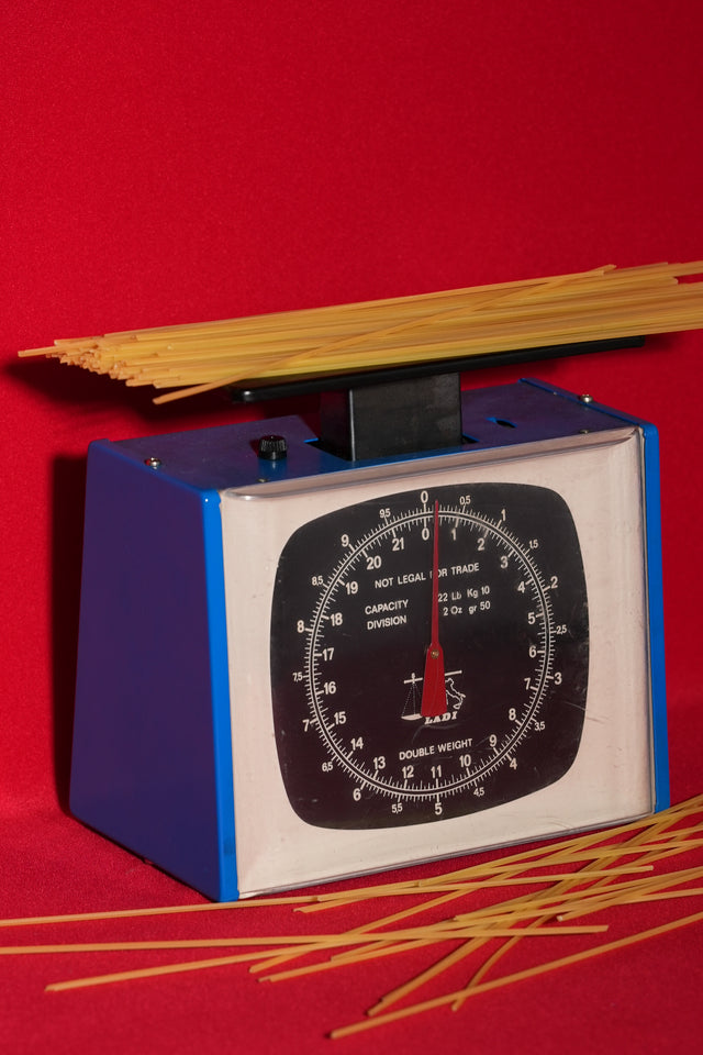 LÁÐI - Metal Kitchen Scale